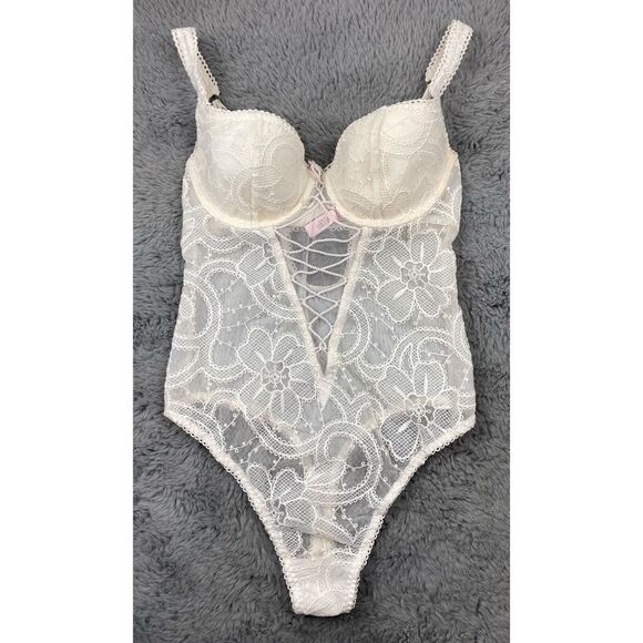 Victoria’s Secret cream lace teddy